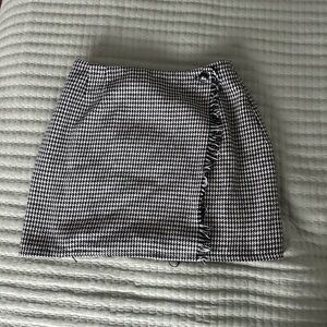 Black and white houndstooth wrap skirt